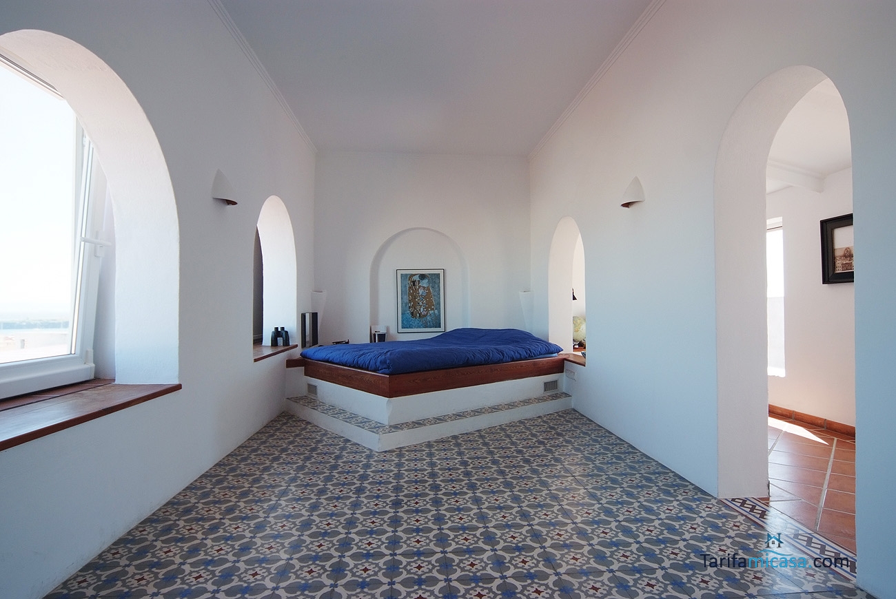 House in the old town in Tarifa