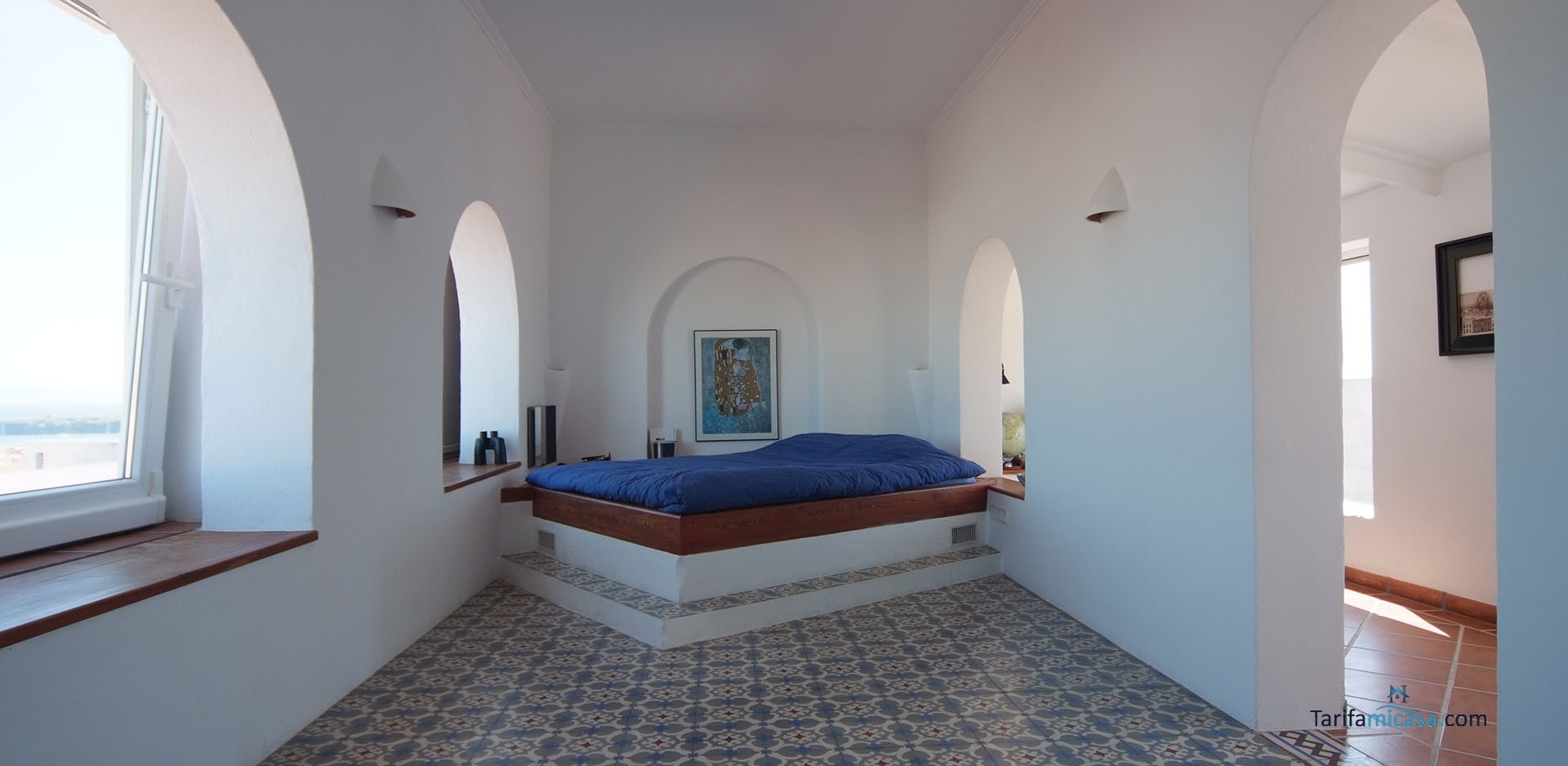 House in the old town in Tarifa